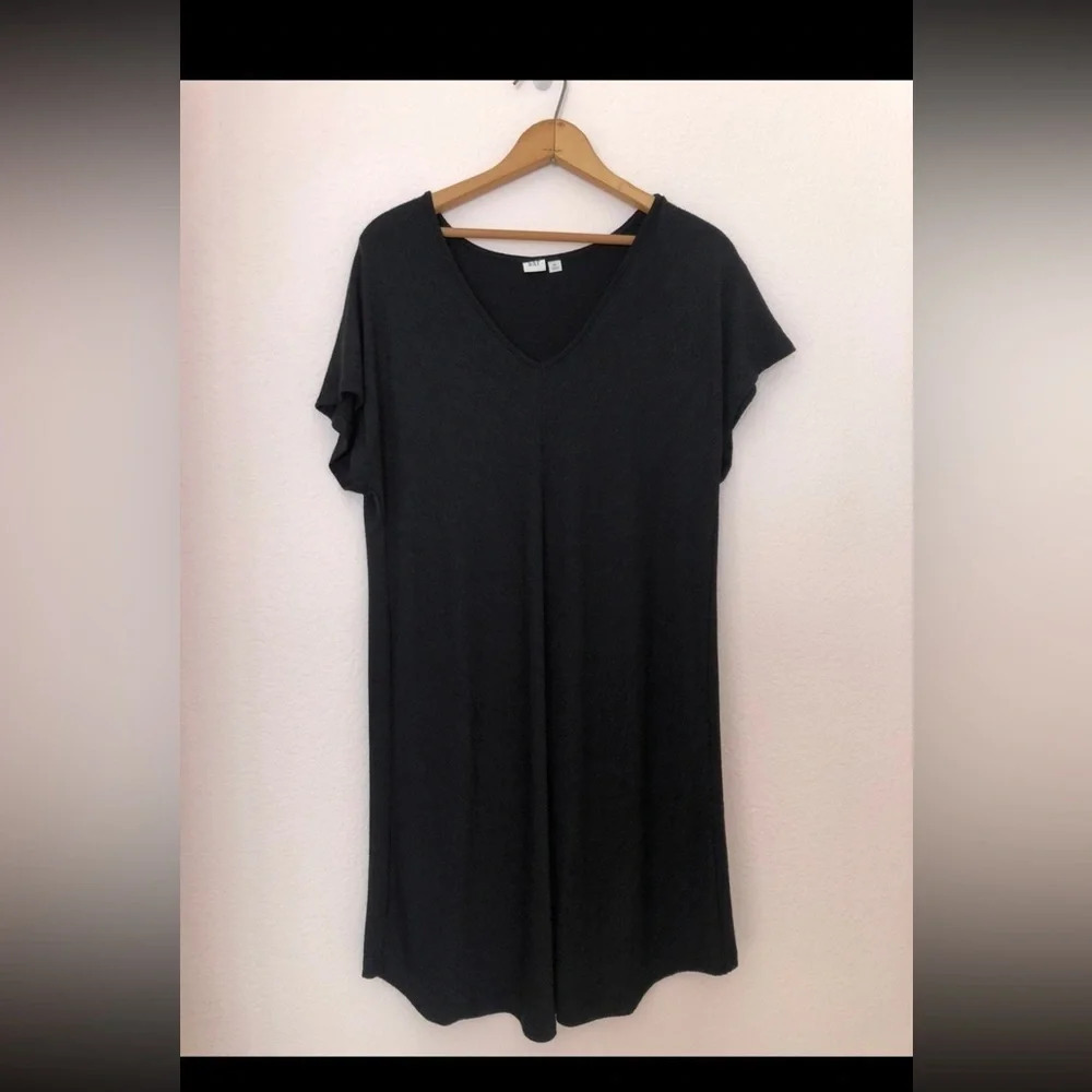 Gap casual black v- neck short sleeve knit dress XS - Picture 2 of 8